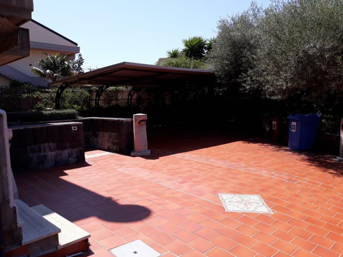 Chloe'S Apartment Acireale Zewnętrze zdjęcie